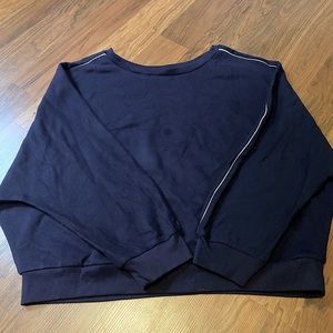Navy Cropped Crewneck 💙